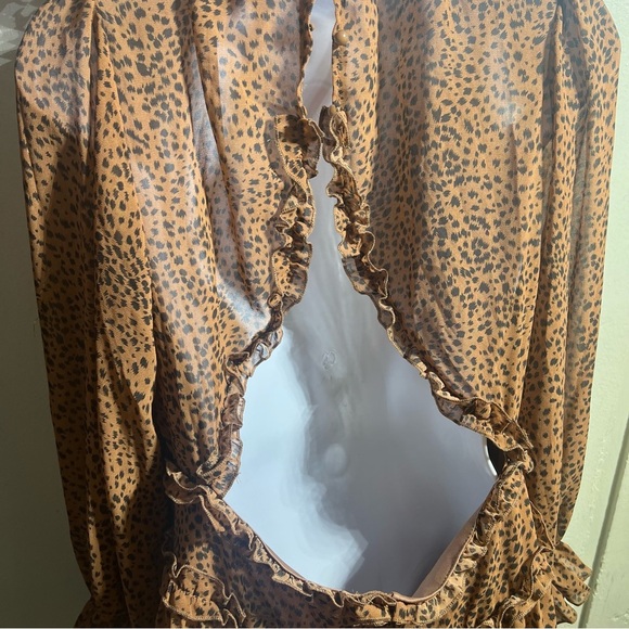 Brown Black Cheetah Print Long Sleeve V Neck Dress - Picture 5 of 6